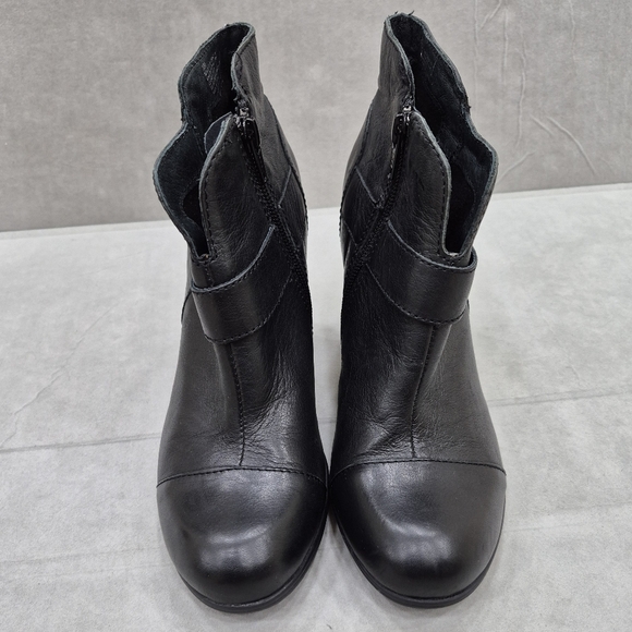 Born ankle boots women's 7 black leather block heel cap toe side zip - Picture 3 of 14
